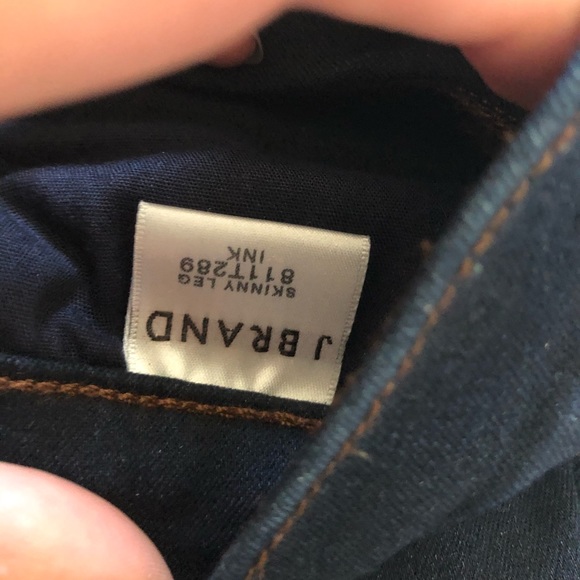 JBrand Skinny Jeans Mid Rise in Ink - Picture 8 of 13